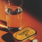 Detta reklamfotografi för Albyl var ett av de första publicerade reklamfotografierna i färg. Foto Sixten Sandell 1930-tal